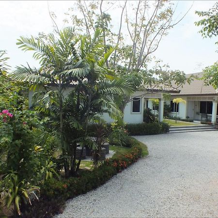 Vacation Garden Villa Landkreis Landkreis Thalang Exterior foto